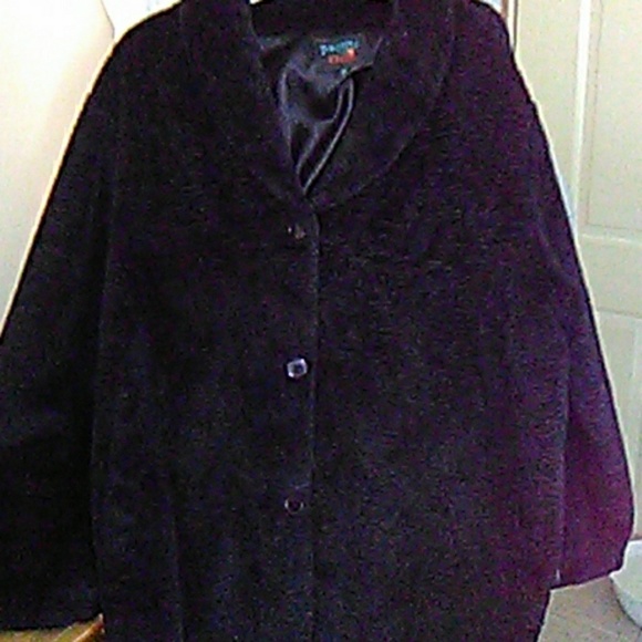 Pacific Rose fur coat - Picture 3 of 3